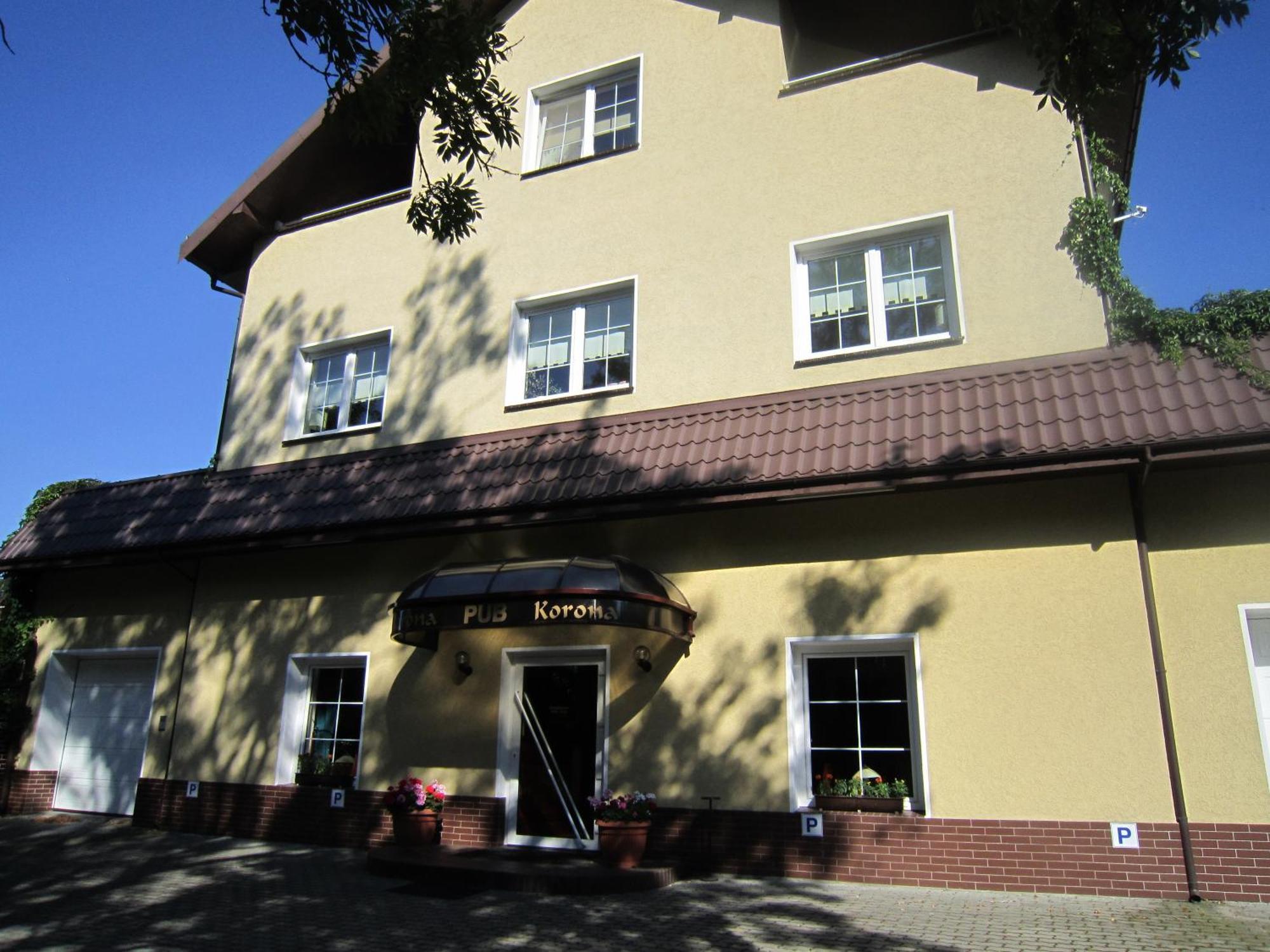Hotel Korona Слубице Экстерьер фото